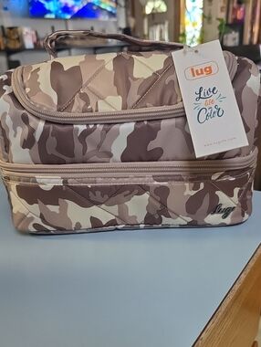 Lug Makeup Bag